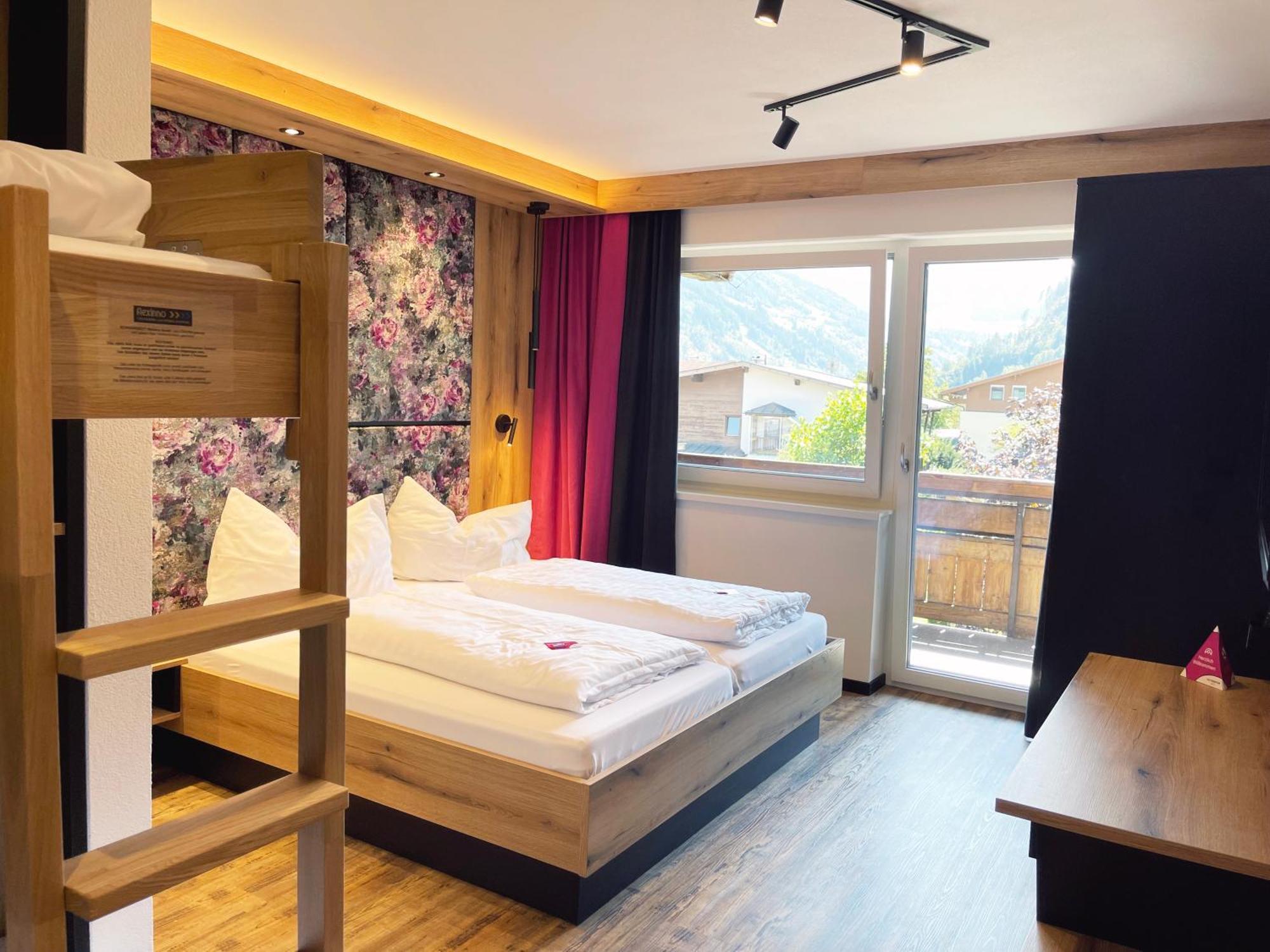 First Mountain Hotel Zillertal Aschau Im Zillertal Extérieur photo